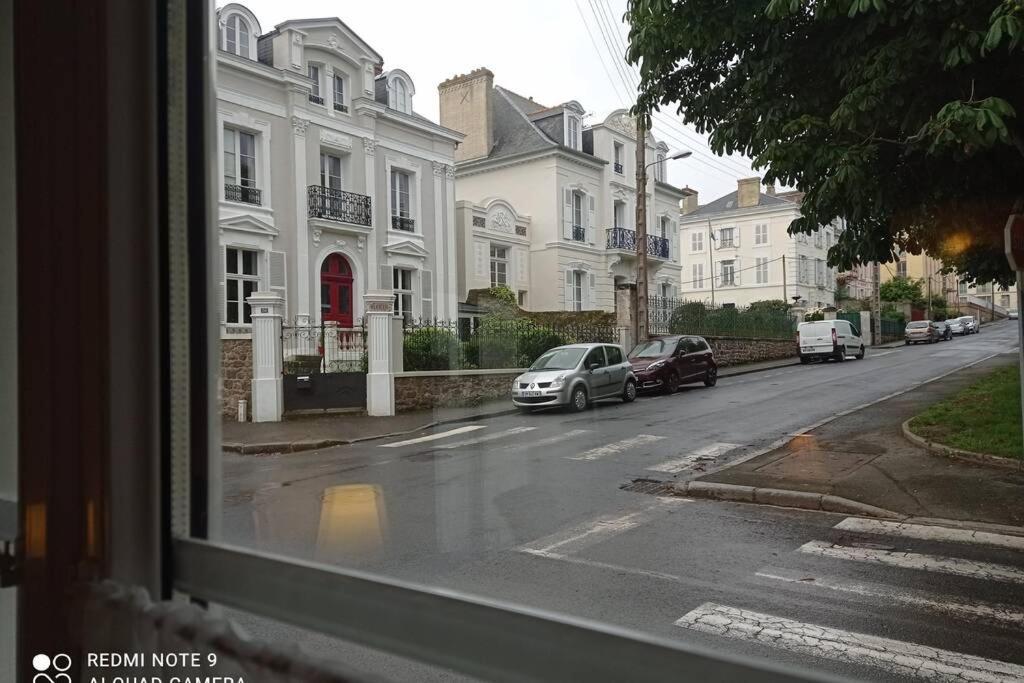 Grand appartement 4 étoiles à 800m de la mer Saint-Malo Exterior foto